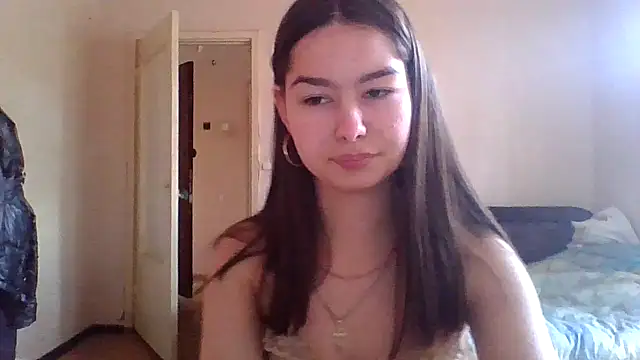 Snapshot of Bellochka201 chatting on June 2026 08:51:01 AM Bellochka201 online show from June 2026 08:51:01 AM