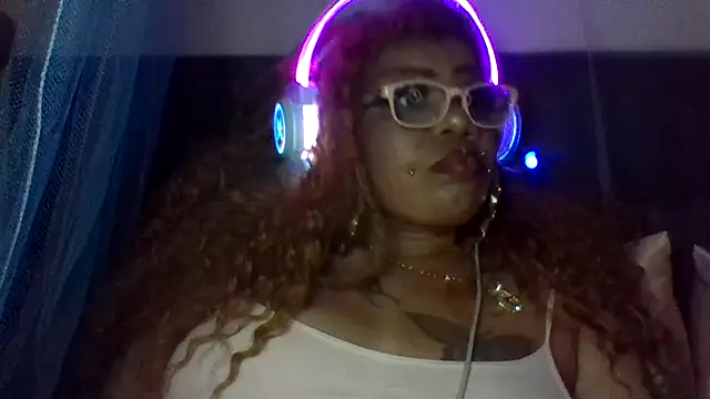 NailGoddessnow online show from February 2026 04:02:01 AM