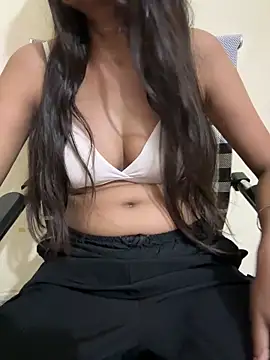 Poonam-Ray online show from June 2026 05:28:02 PM