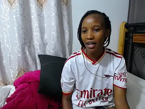 KittyFay online show from May 2026 04:57:04 PM