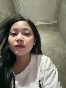 hinami-lo online show from May 2026 04:48:01 PM