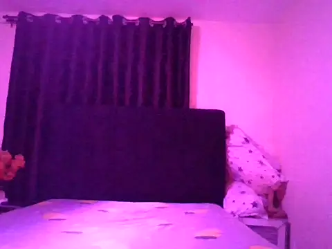 Snapshot of CocoaLush_20 chatting on July 2026 01:54:01 AM CocoaLush 20 online show from July 2026 01:54:01 AM