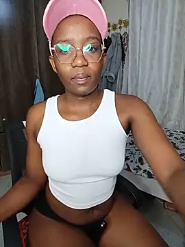 Snapshot of Miss-Temptasion chatting on June 2026 02:45:02 AM Miss-Temptasion online show from June 2026 02:45:02 AM