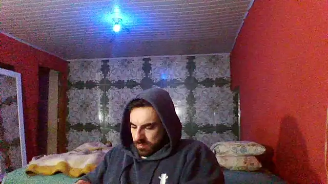 Snapshot of Sarado_Tesudo chatting on June 2026 04:46:02 AM Sarado Tesudo online show from June 2026 04:46:02 AM