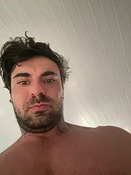 Snapshot of Sarado_Tesudo chatting on July 2026 11:35:01 AM Sarado Tesudo online show from July 2026 11:35:01 AM
