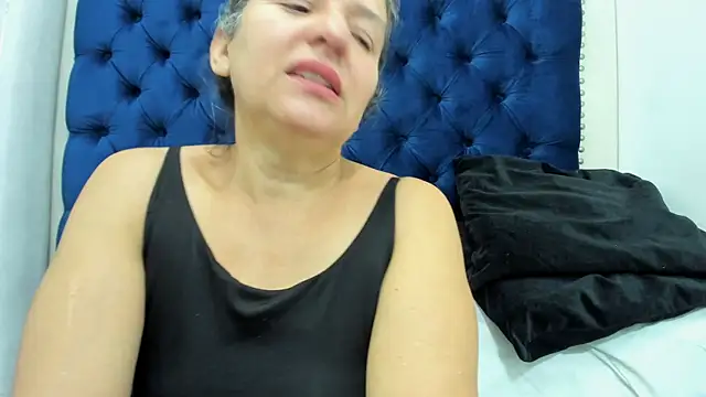 AlondraSosa online show from July 2026 12:53:01 PM