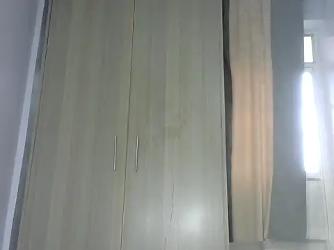petite lexiiivv online show from June 2026 05:30:02 AM