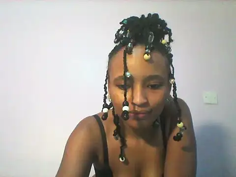 Snapshot of Badgalheloves chatting on June 2026 07:28:01 AM Badgalheloves online show from June 2026 07:28:01 AM