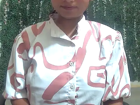 Snapshot of shallykaur chatting on June 2026 03:46:01 AM shallykaur online show from June 2026 03:46:01 AM