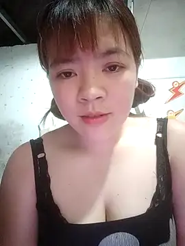 Snapshot of Loleml01 chatting on May 2026 03:47:01 AM Loleml01 online show from May 2026 03:47:01 AM