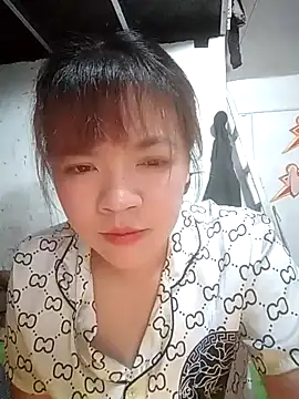Snapshot of Loleml01 chatting on June 2026 05:21:01 AM Loleml01 online show from June 2026 05:21:01 AM