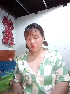 Snapshot of Loleml01 chatting on June 2026 03:38:02 AM Loleml01 online show from June 2026 03:38:02 AM