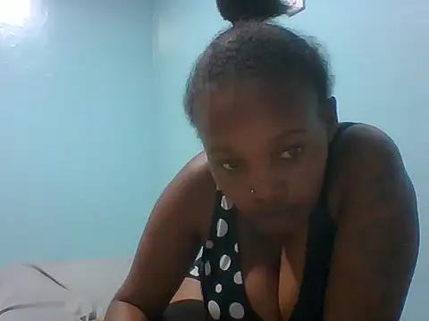 Snapshot of chocolate-pie2 chatting on May 2026 06:47:01 PM chocolate-pie2 online show from May 2026 06:47:01 PM