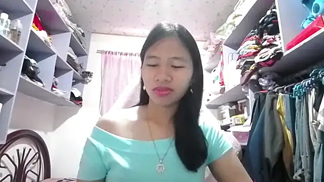 Snapshot of JoyeAmesbury chatting on June 2026 02:05:01 AM JoyeAmesbury online show from June 2026 02:05:01 AM