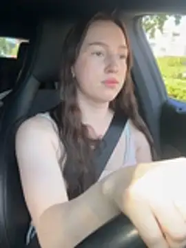DoloresXO online show from June 2026 03:21:01 PM
