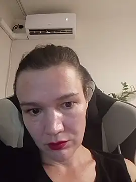 SarahSimpson online show from August 2026 05:48:01 PM
