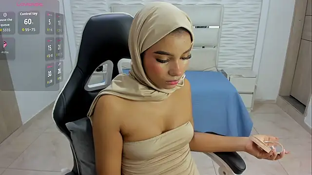 Layla irfan online show from July 2026 07:20:02 PM