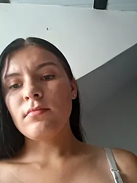 Snapshot of Yeras_ chatting on May 2026 06:17:01 PM Yeras online show from May 2026 06:17:01 PM
