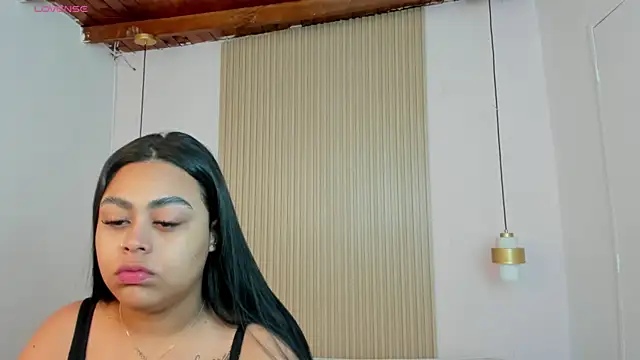MiaLane3 online show from June 2026 11:37:02 AM