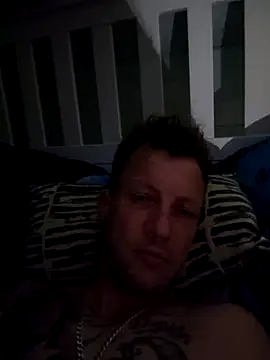 Snapshot of swissguy007 chatting on May 2026 12:19:01 AM swissguy007 online show from May 2026 12:19:01 AM