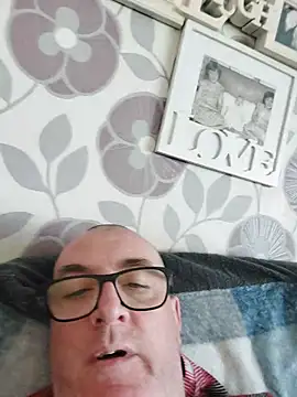 bigdickpeter78 online show from May 2026 04:35:01 PM