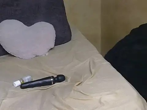 Snapshot of chocolate_peggy chatting on June 2026 02:24:01 AM chocolate peggy online show from June 2026 02:24:01 AM
