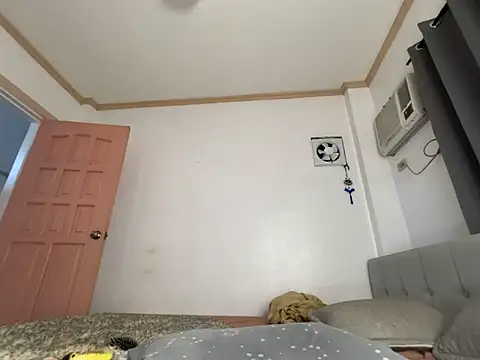 sundaeforger online show from February 2026 05:03:02 AM