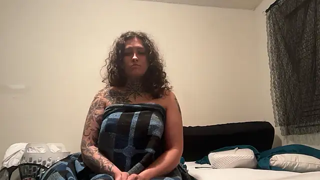 Snapshot of shadowmanNsnowflake chatting on July 2026 02:25:02 AM shadowmanNsnowflake online show from July 2026 02:25:02 AM