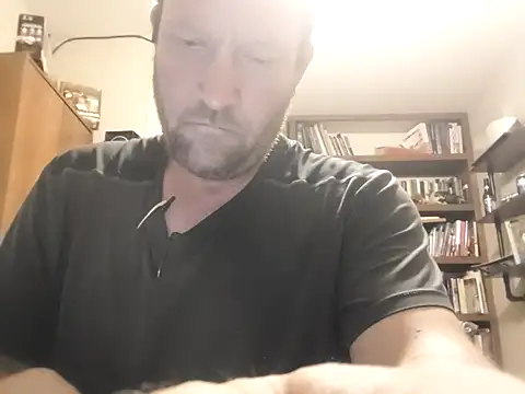Snapshot of icebergXpress chatting on July 2026 06:20:01 AM icebergXpress online show from July 2026 06:20:01 AM