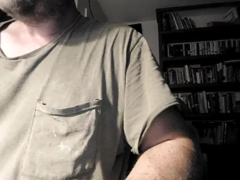 Snapshot of icebergXpress chatting on July 2026 04:15:02 AM icebergXpress online show from July 2026 04:15:02 AM