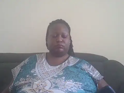 Snapshot of fat_ebonyqueen chatting on June 2026 11:58:01 AM fat ebonyqueen online show from June 2026 11:58:01 AM