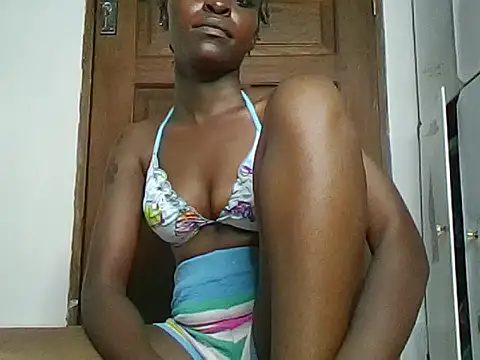 petiteprettygal online show from July 2026 09:19:01 PM