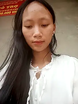 hellenmay11 online show from May 2026 01:34:01 AM