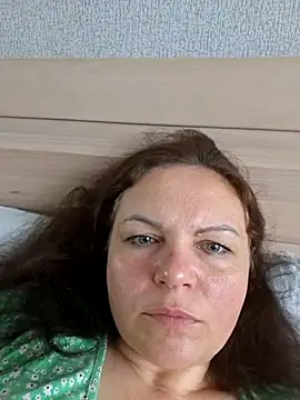 Snapshot of Meri_a chatting on June 2026 06:31:01 AM Meri a online show from June 2026 06:31:01 AM