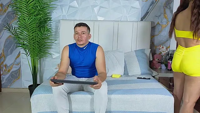Snapshot of mily_and_mateo chatting on June 2026 06:38:01 AM mily and mateo online show from June 2026 06:38:01 AM