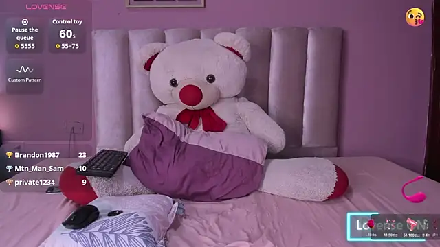 ORIANNA 21 online show from June 2026 08:08:02 AM