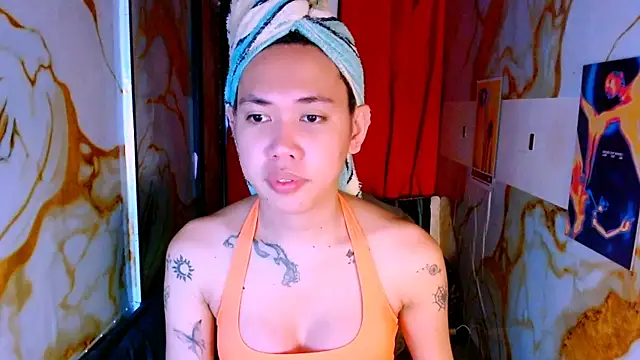 Snapshot of empressqueen_zoe chatting on June 2026 02:43:01 PM empressqueen zoe online show from June 2026 02:43:01 PM
