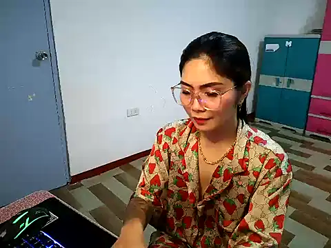 Snapshot of Sexynica chatting on June 2026 01:46:01 PM Sexynica online show from June 2026 01:46:01 PM