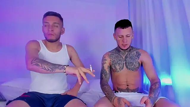 Snapshot of _Kevin_xxx chatting on October 2025 06:09:01 AM Kevin xxx online show from October 2025 06:09:01 AM