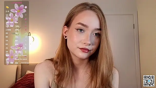 Snapshot of CassieVale chatting on June 2026 09:39:02 PM CassieVale online show from June 2026 09:39:02 PM