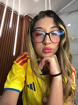 Snapshot of isa_sweet1_ chatting on June 2026 11:23:02 AM isa sweet1 online show from June 2026 11:23:02 AM