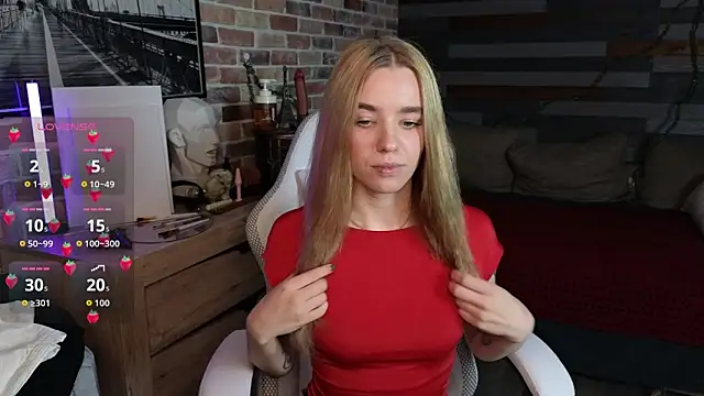 Snapshot of eva_swetty chatting on June 2026 09:07:02 PM eva swetty online show from June 2026 09:07:02 PM