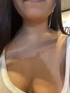 Snapshot of maria_lunag chatting on June 2026 03:09:02 AM maria lunag online show from June 2026 03:09:02 AM