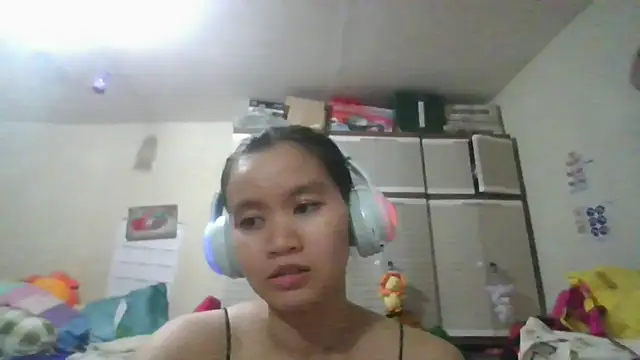 LilianStratakos online show from June 2026 01:28:02 PM
