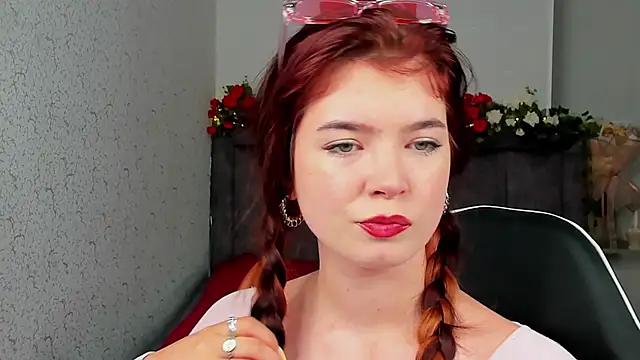 Snapshot of MelissaMay__ chatting on July 2026 10:20:01 PM MelissaMay online show from July 2026 10:20:01 PM