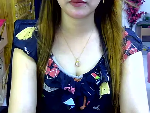 Snapshot of Adiba_Obu_20 chatting on June 2026 06:56:02 PM Adiba Obu 20 online show from June 2026 06:56:02 PM