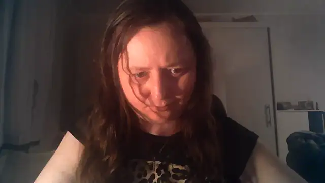 TaylorLovely online show from June 2026 08:11:02 PM