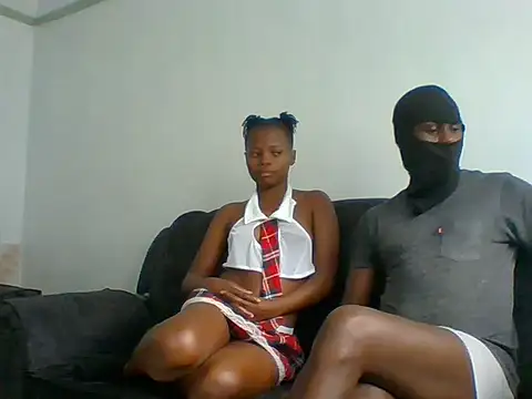 Snapshot of TonnyAmellia chatting on May 2026 08:33:02 AM TonnyAmellia online show from May 2026 08:33:02 AM