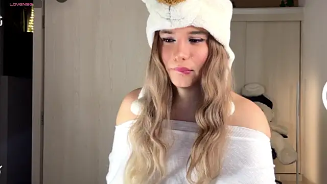 goldenangel 4u online show from July 2026 04:07:02 AM