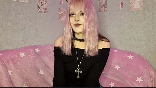 Snapshot of VelvetAlice chatting on June 2026 09:31:02 PM VelvetAlice online show from June 2026 09:31:02 PM